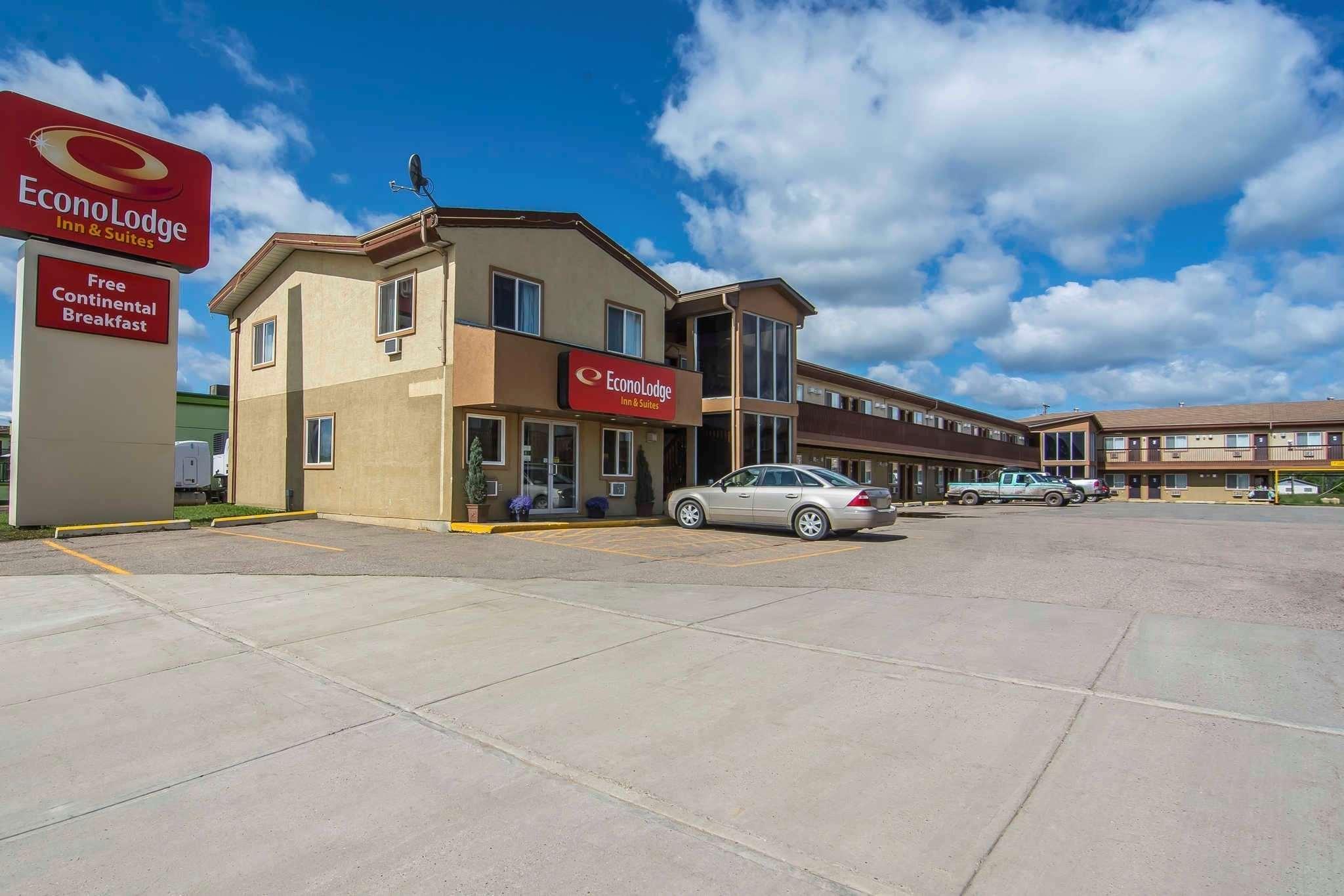Econo Lodge Inn & Suites High Level Exteriör bild